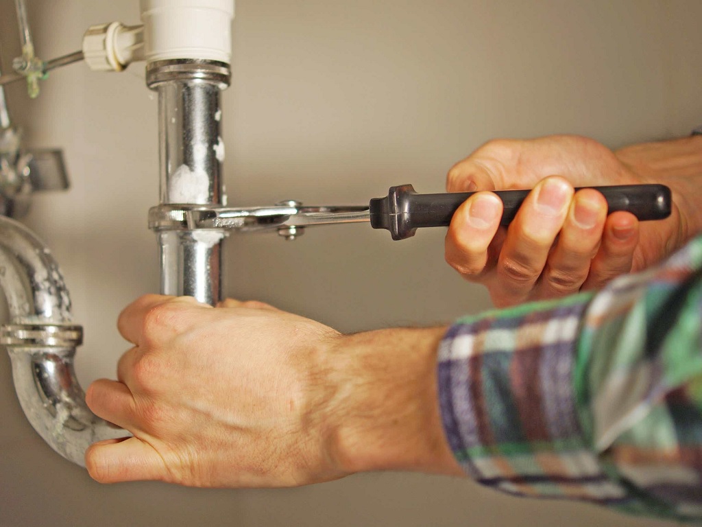 Avoiding Common Mistakes When Choosing the Best Plumbers San Diego